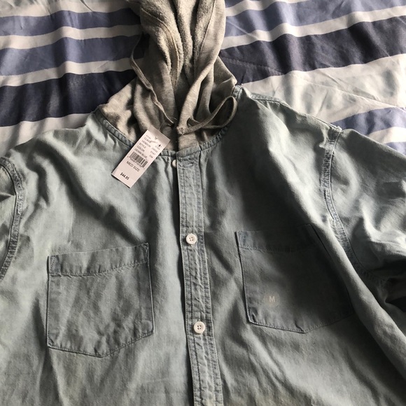 Jean jacket with hood - Picture 1 of 1